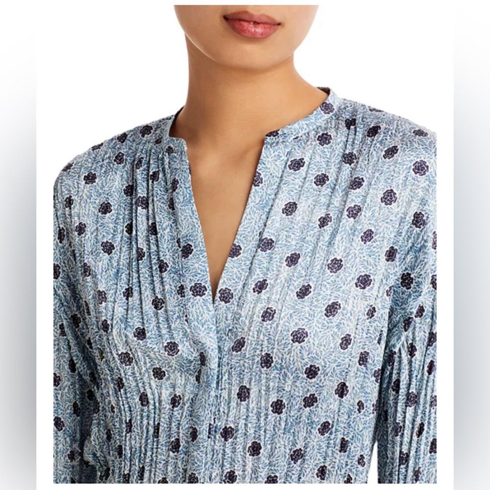 Vince Camellia Print Pleated Blouse, Pale Bay Blue, XS, Never Worn NWOT New!